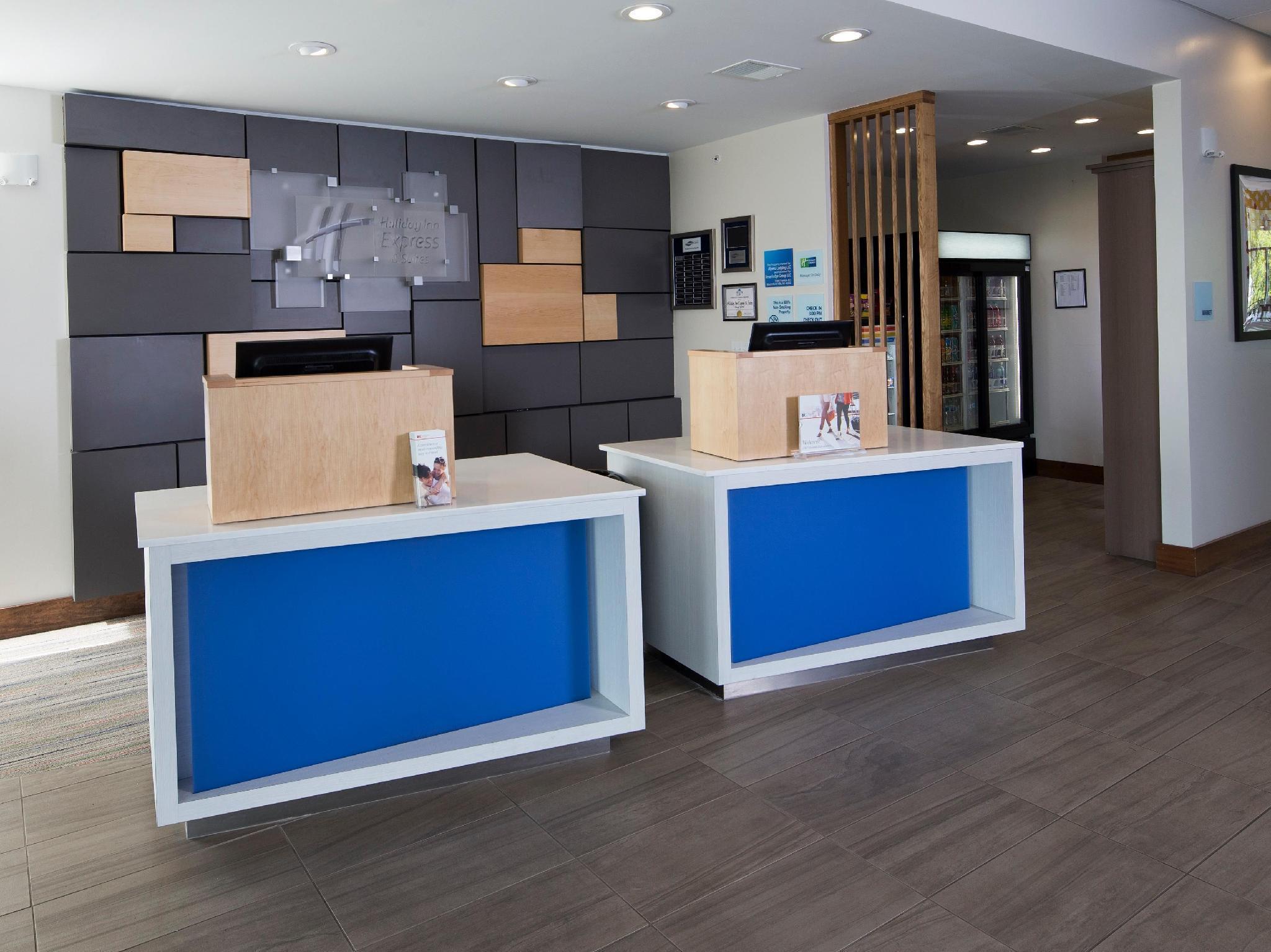 Holiday Inn Express & Suites Alpena - Downtown By Ihg מראה חיצוני תמונה